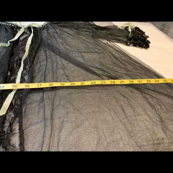 Gorgeous Vintage Peignoir set black with light lime ribbons, sheer slip dress. - Picture 9 of 9